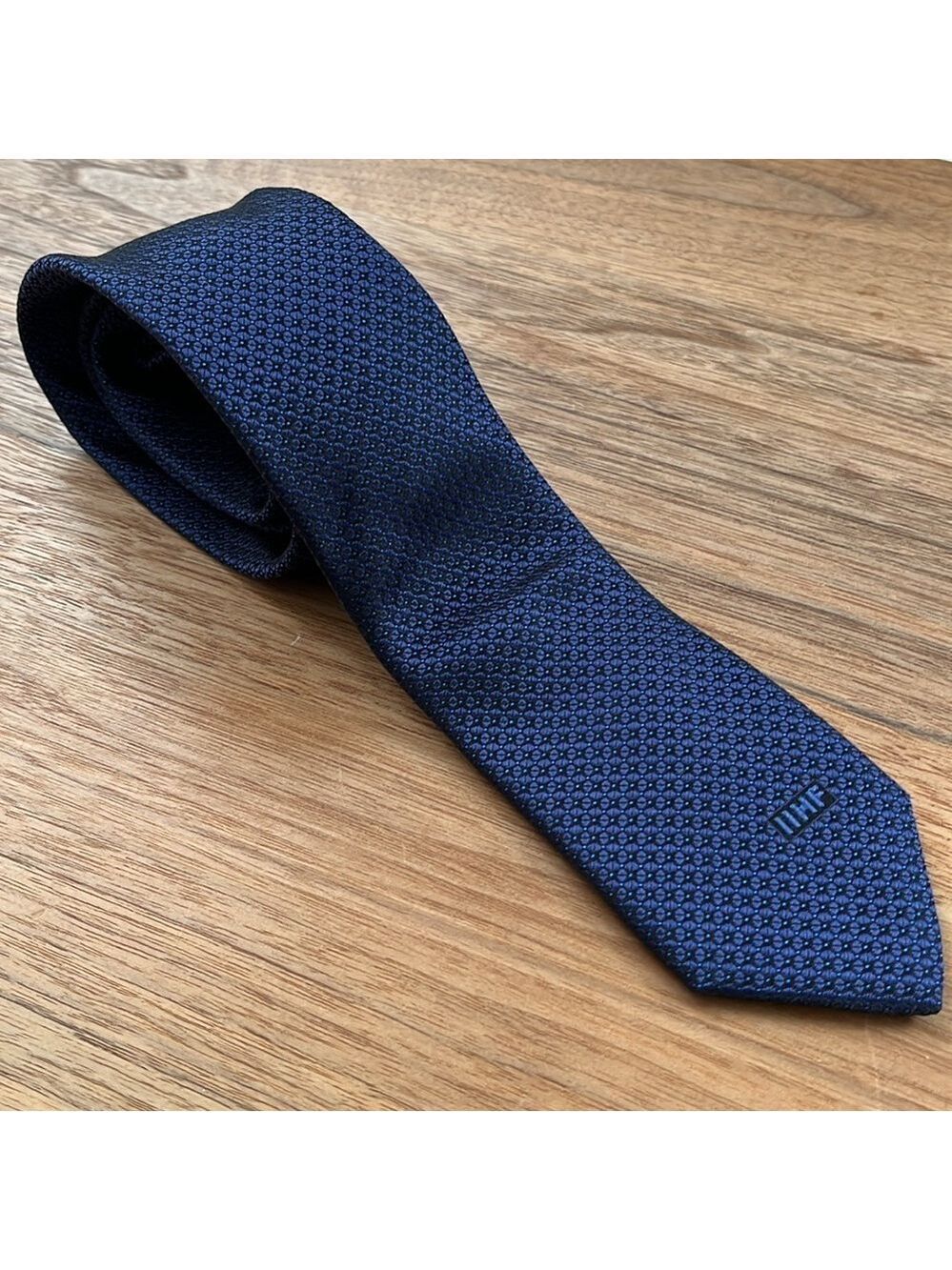 INTERNATIONAL ICE HOCKEY FEDERATION IIHF 100% Silk Narrow Tie Made Italy